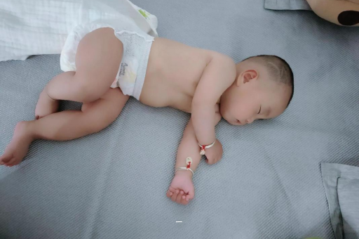 安溪哭泣宝宝魔法眼泪